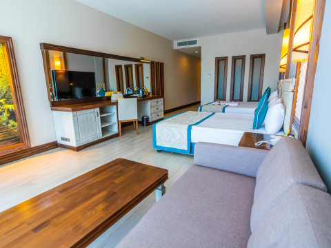 Tui Magic Life Masmavi
