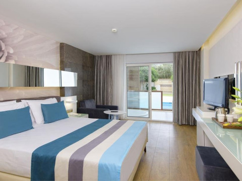 Lonicera West Hotel