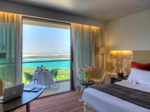 Crowne Plaza Abu Dhabi Yas Island