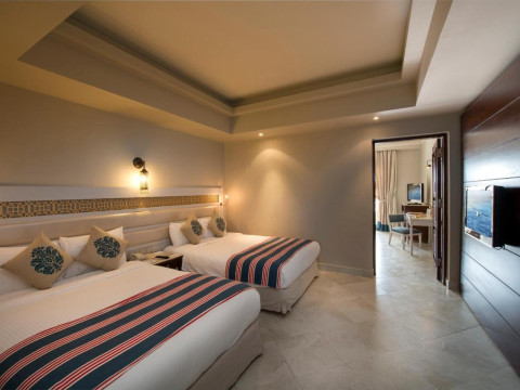 Sunrise Grand Select Arabian Resort