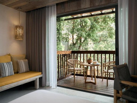 Dinso Resort and Villas Phuket Vignette Collection