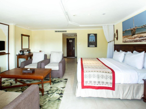 Prideinn Paradise Beach Resort