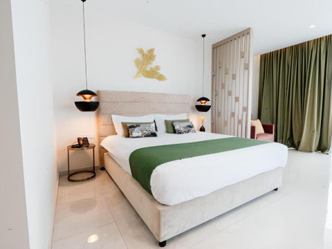 At Herbal Boutique Hotel