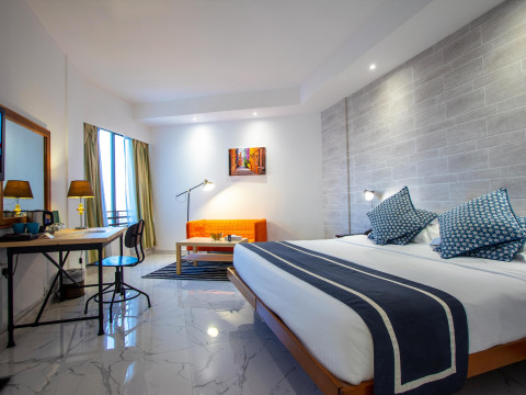 BM Beach Hotel