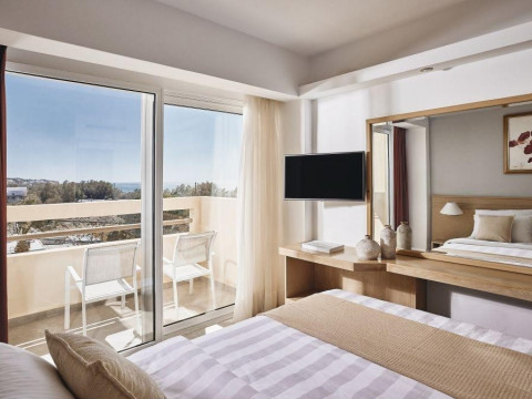CHC Tylissos Beach