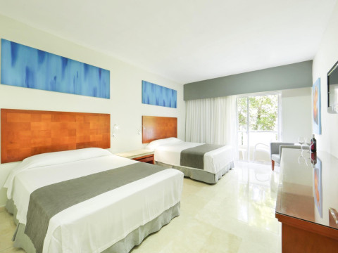 Viva Wyndham Maya