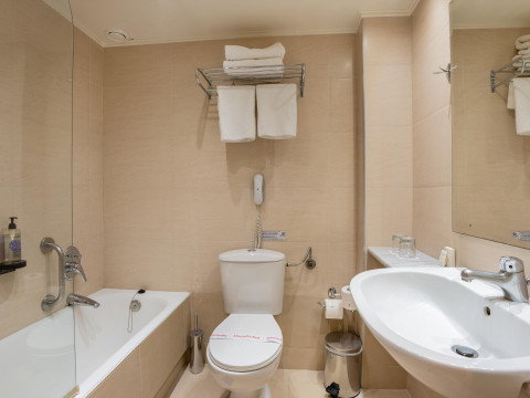 MINOS HOTEL