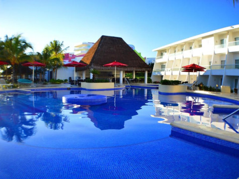 Cancun Bay Resort