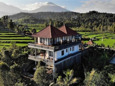 Candra Cottage