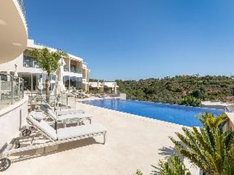 Caneiros Luxury House & Suites