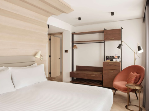 Canopy by Hilton London City