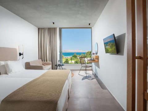 Caravia Beach Hotel