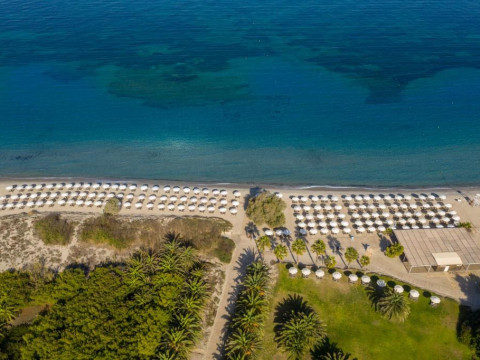 Caravia Beach Hotel