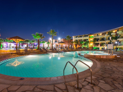 Caretta Beach Resort & Waterpark