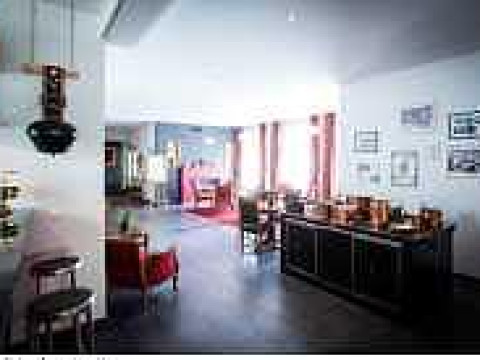 Carlton-Europe Hotel