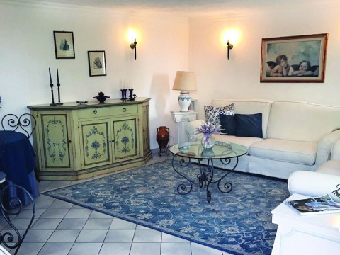 CASA ANNA CAPRI
