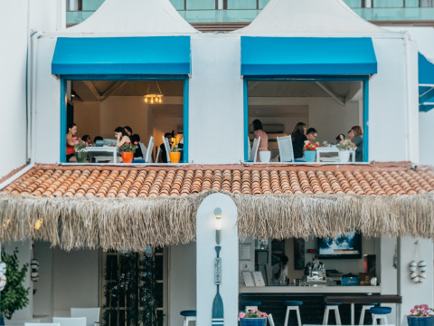 CASA BLANCA BEACH HOTEL