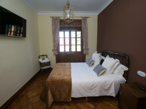 Casa Lois