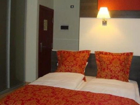Casablanca Suites