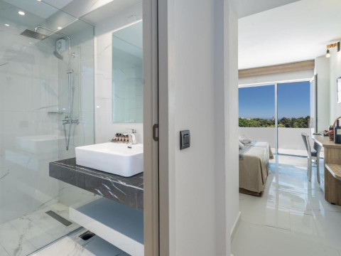 Castellum Suites