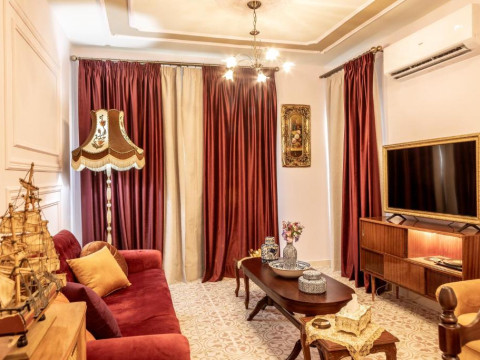 Castle Holiday Apartments