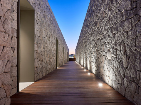 Cave Suites Milos
