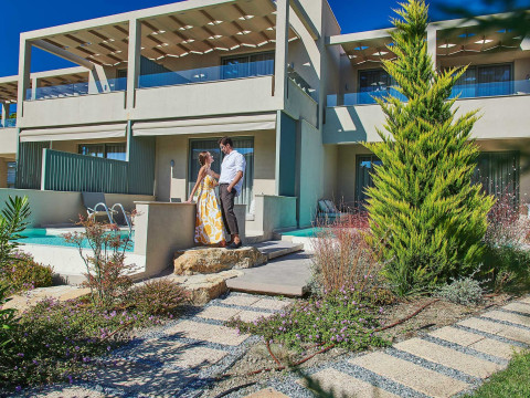 Cavo Delea Villas & Suites