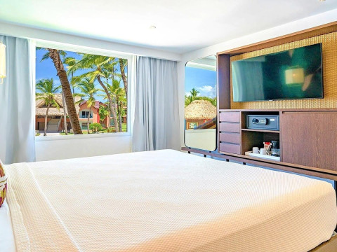 Tropical Deluxe Princess