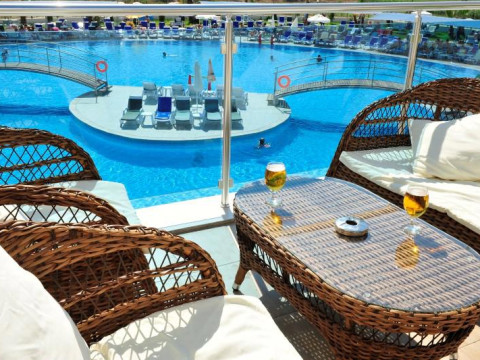 Cenger Beach Resort & Spa