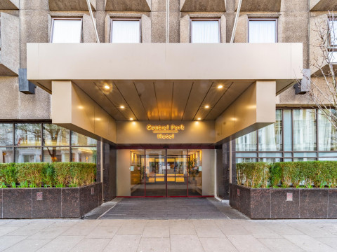 Central Park Hotel