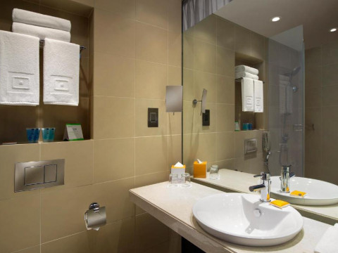 Hotel Centro Capital Centre By Rotana