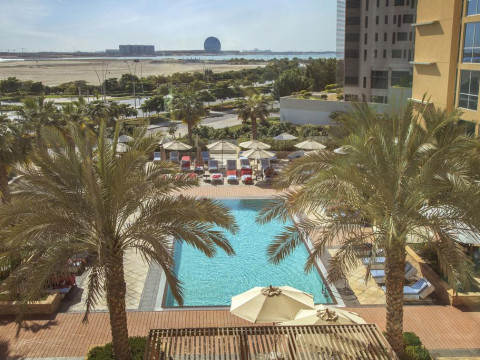 Centro Yas Island Rotana
