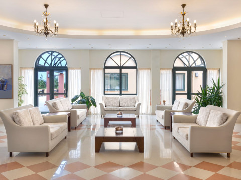 Century Resort Apartments