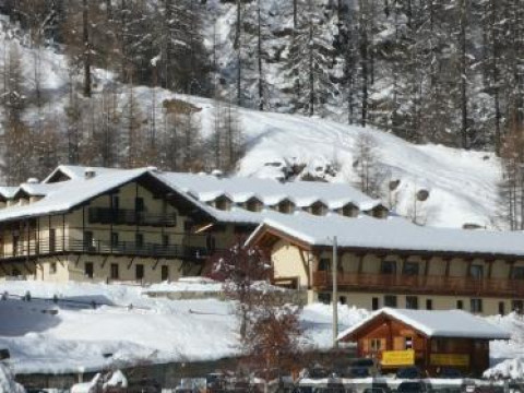 Chalet Du Lys Hotel & Spa
