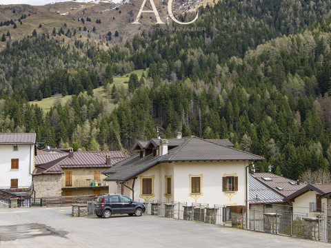Chalet Ferrari In Ponte Di Legno