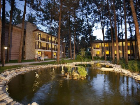 CHAMPION HOLIDAY VILLAGE