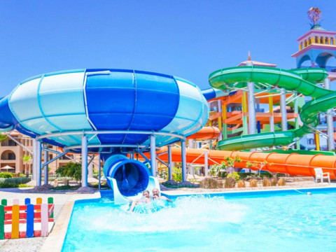 CHARMILLION GARDEN AQUAPARK (EX-SEA GARDEN RESORT)_