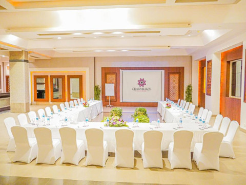 CHARMILLION LIFE (EX SEA LIFE RESORT)_