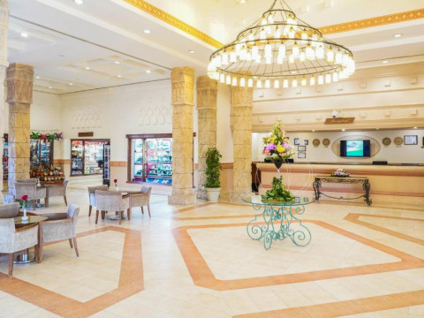 Charmillion Sea Life Resort