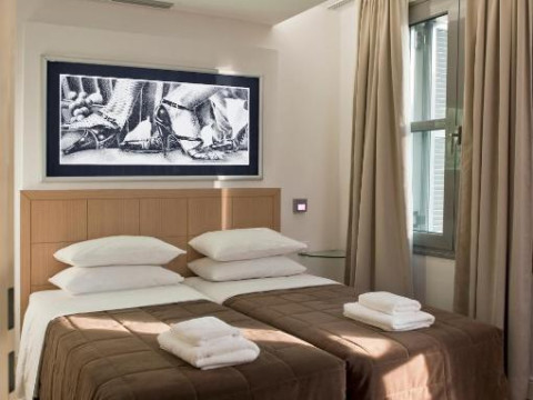 Chic Hotel