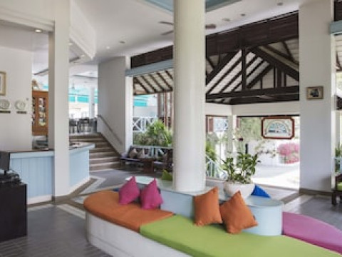 Chom View Hotel