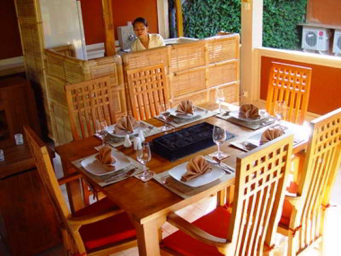 Chonos Hotel Lovina