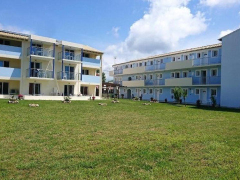 CHRISTAKIS HOTEL