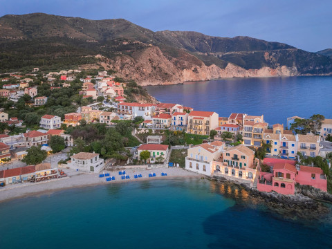 CHROMATA ASSOS VILLAS KEFALONIA