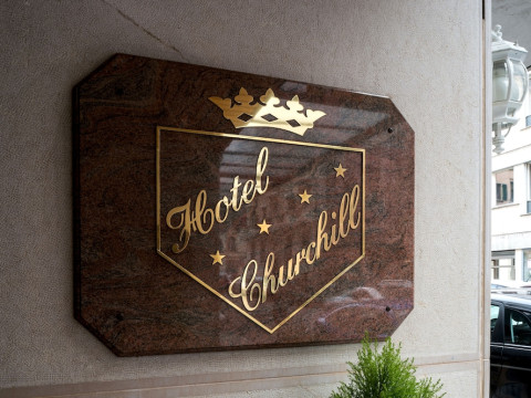 Churchill Hotel