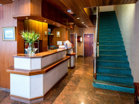 Churchill Hotel