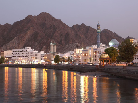 Circuit Oman, EAU si Qatar