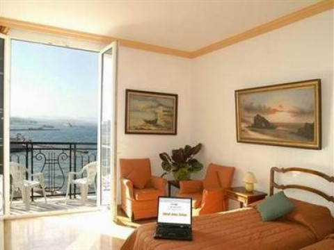 City Marina Hotel