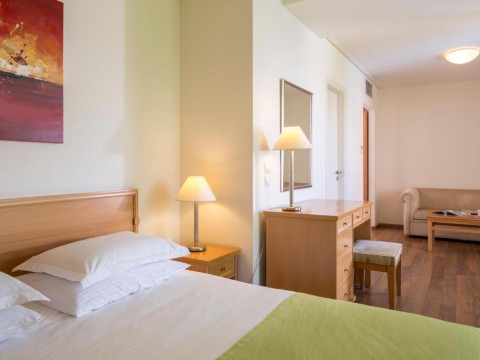 Civitel Attik Rooms  Suites