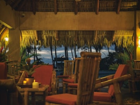 CLANDESTINO BEACH RESORT